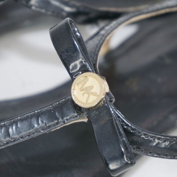 Michael Kors Black Leather T-Strap Thong Sandals, Size 6 - Picture 8 of 8